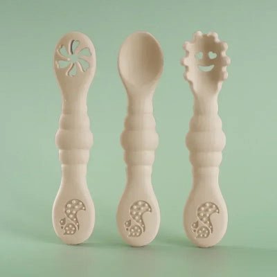Cuillere bebe beige | Ergonomique Silicone - Joli bébé maman
