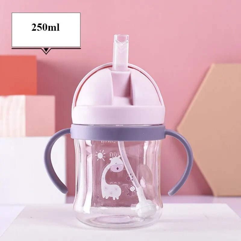 Tasse pour Bebe - BabyDrinkingCup™ - Joli bébé maman